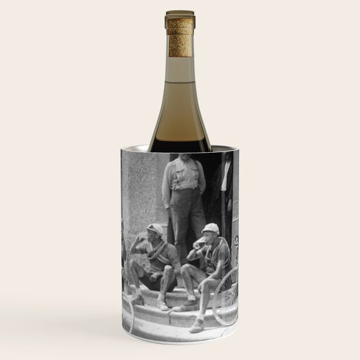 Tour De France Cyclists Drinking Beers Wine Chiller Gallery Image 1