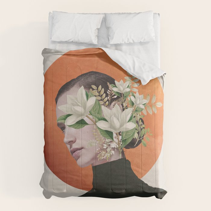 Lady Portrait 4 Comforter Gallery Image 6