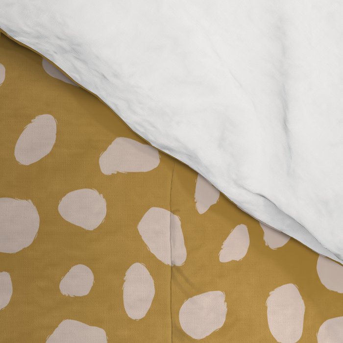 Jaguar | Yellow Comforter Gallery Image 4