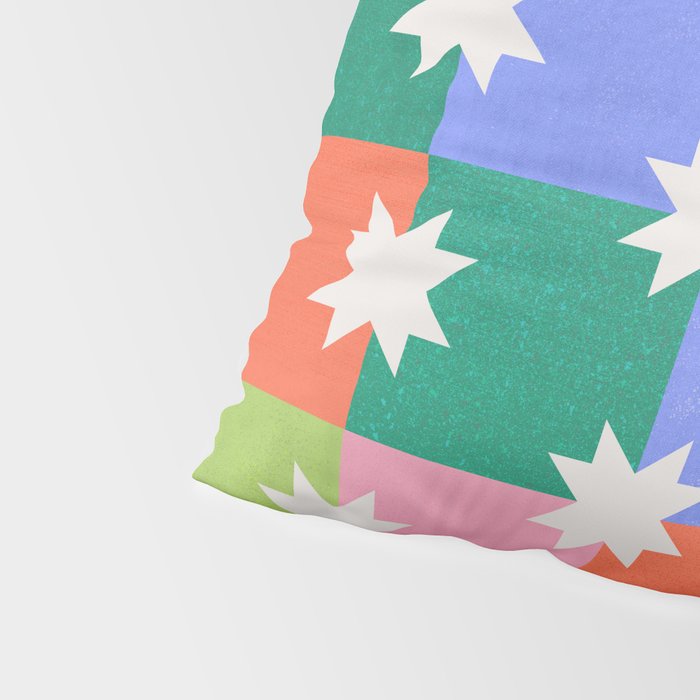 Checkered holiday pattern with stars Pillow Sham Gallery Image 4