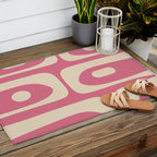 Mid Century Modern Piquet Abstract Pattern in Thulian Pink and Cream Outdoor Rug Gallery Image 2