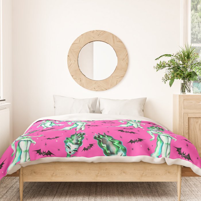 Bride of Frankenstein on Hot Pink Duvet Cover Gallery Image 3