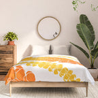 Puakenikeni lei art on white Comforter Gallery Image 3