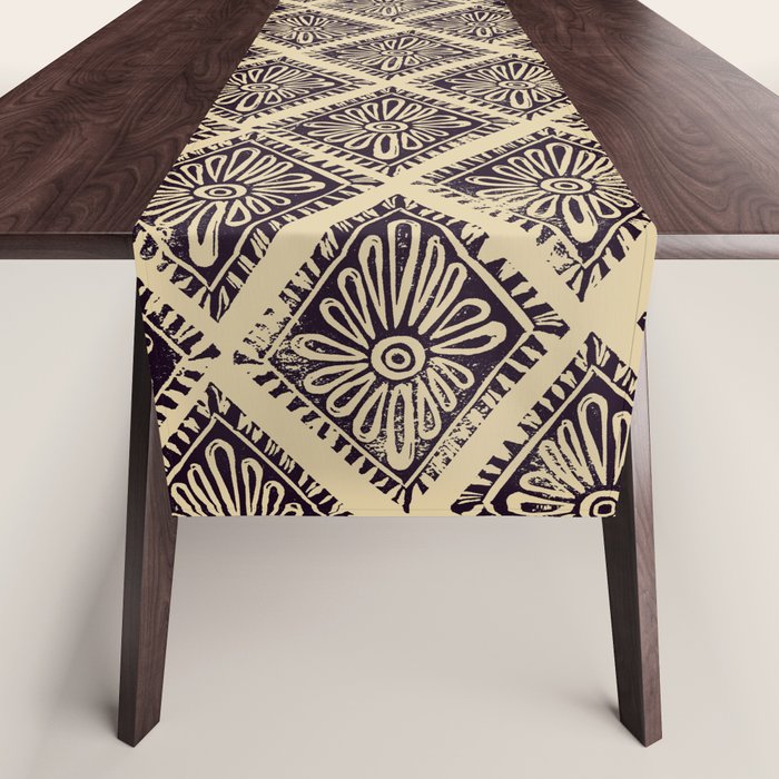 de la déco Table Runner Gallery Image 1