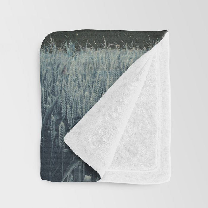 Saw The Light Throw Blanket Gallery Image 3