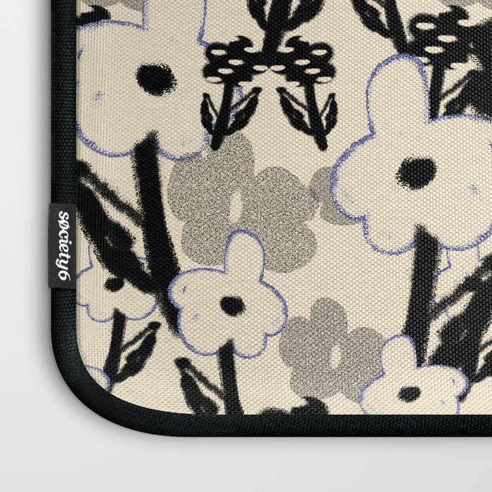 Berlinesa Laptop Sleeve Gallery Image 3