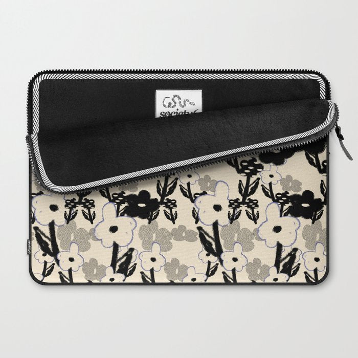 Berlinesa Laptop Sleeve Gallery Image 2