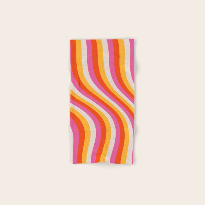 Wavy Retro Stripes Bath Towel Gallery Image 1