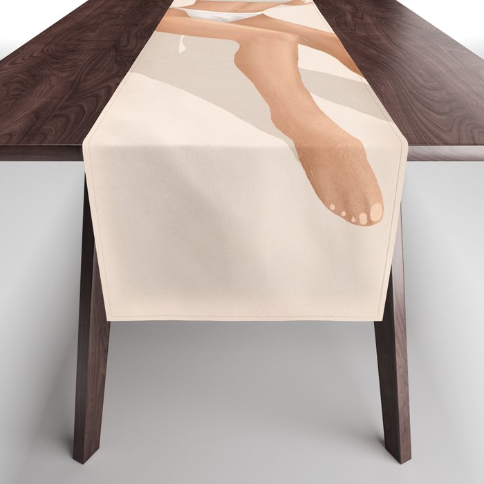 That Summer Feeling V Table Runner Gallery Image 1