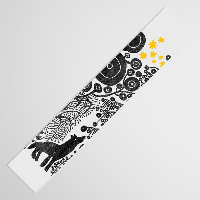 Green lapse Table Runner Gallery Image 3