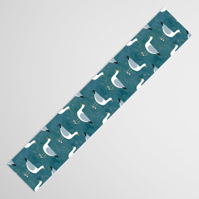 Seagull Standing Table Runner Gallery Image 3
