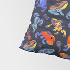 Poison dart frogs - dark Pillow Sham Gallery Image 4