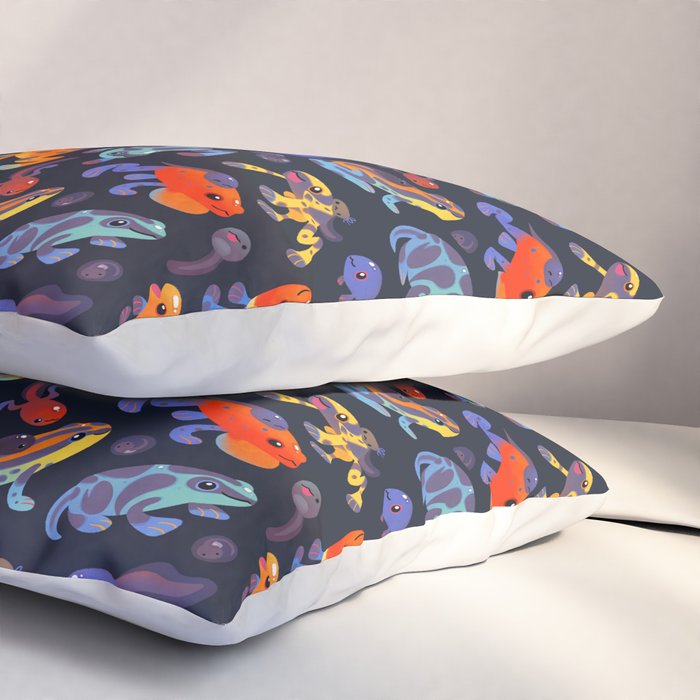 Poison dart frogs - dark Pillow Sham Gallery Image 3