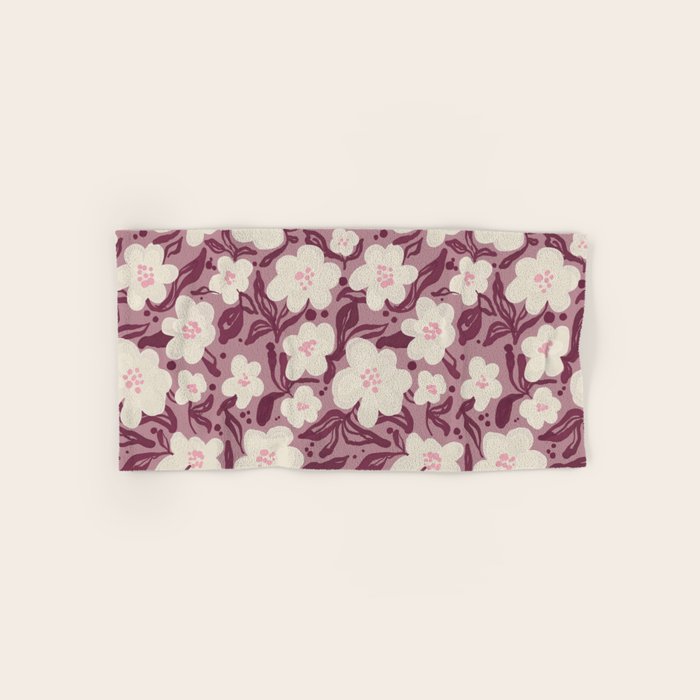 Cream Burgundy Floral Pattern Bath Towel Gallery Image 1
