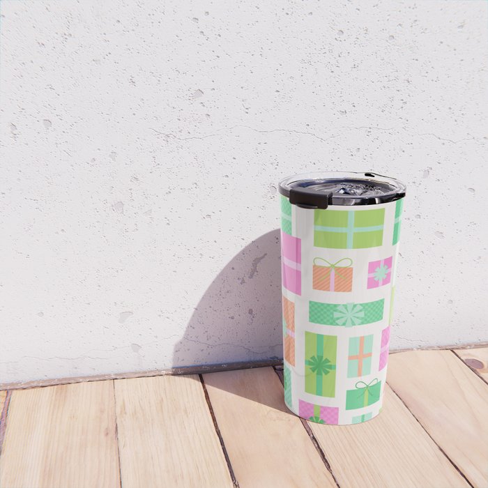 Retro Christmas Presents - Pink & Green Travel Mug Gallery Image 4