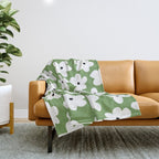 Daisy field - green Throw Blanket Gallery Image 1