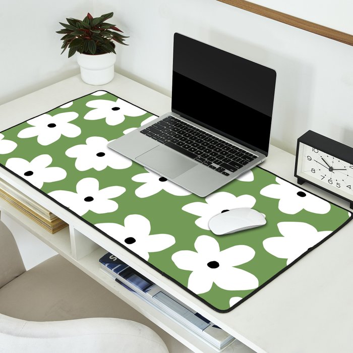 Daisy field - green Desk Mat Gallery Image 2