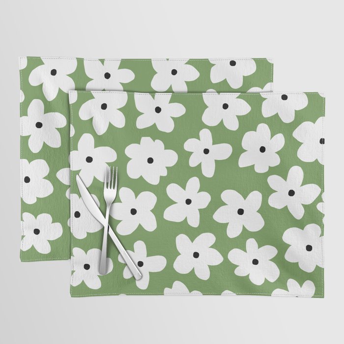 Daisy field - green Placemat Gallery Image 1