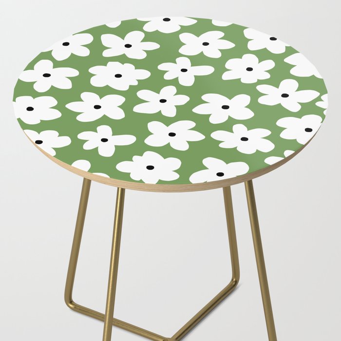 Daisy field - green Side Table Gallery Image 2