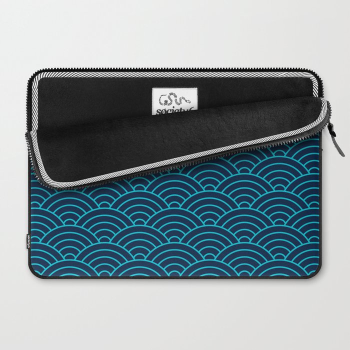 Japanese Seigaiha Blue Sea and Waves Laptop Sleeve Gallery Image 2