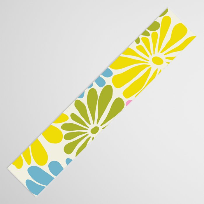 Petals & Pastels Table Runner Gallery Image 3