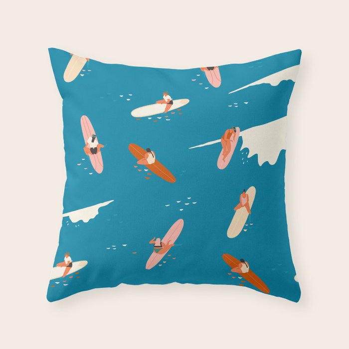 Queens  Throw Pillow Gallery Image 6
