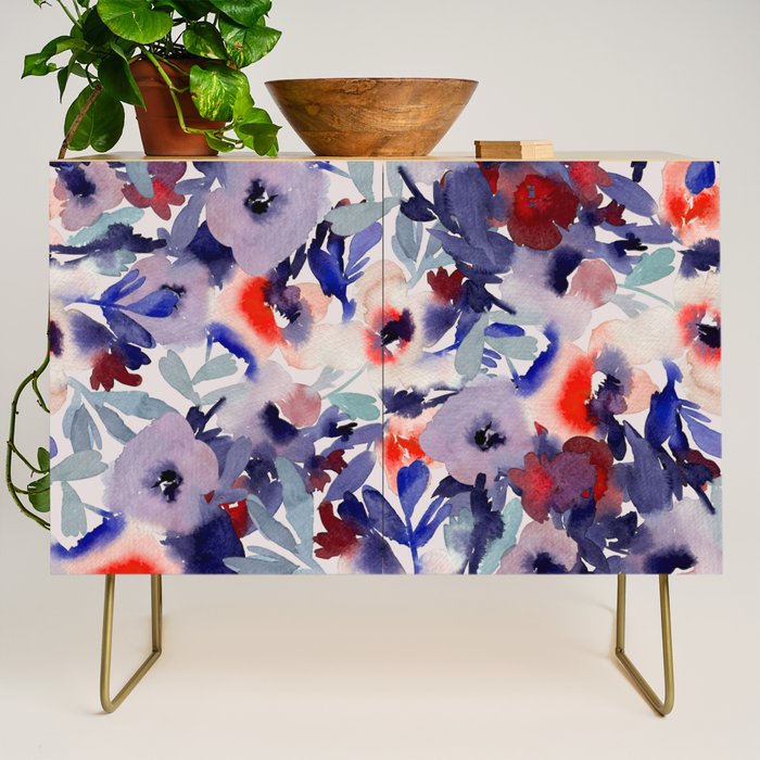 Sue IV Credenza Gallery Image 1