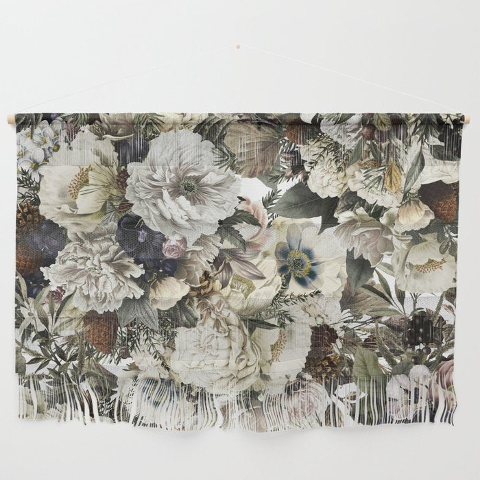 Christmas Vintage Floral Wall Hanging Gallery Image 1