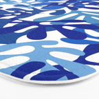 Abstract organic plant leaf shape pattern Bath Mat Gallery Image 3