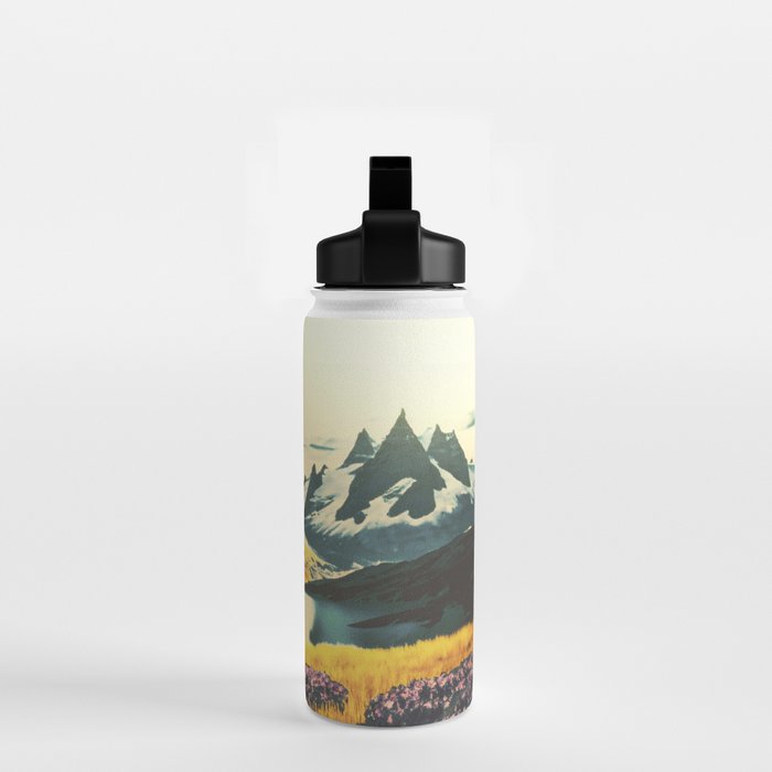 Travelling the Zenken Plains Water Bottle Gallery Image 2