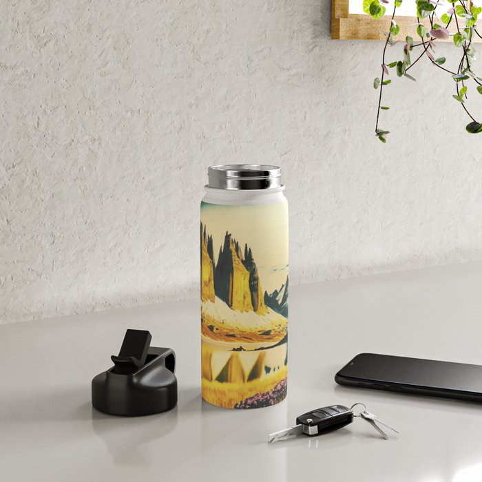 Travelling the Zenken Plains Water Bottle Gallery Image 4