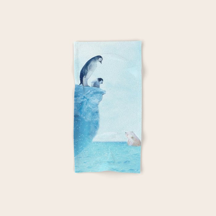 Penguins Bath Towel Gallery Image 1
