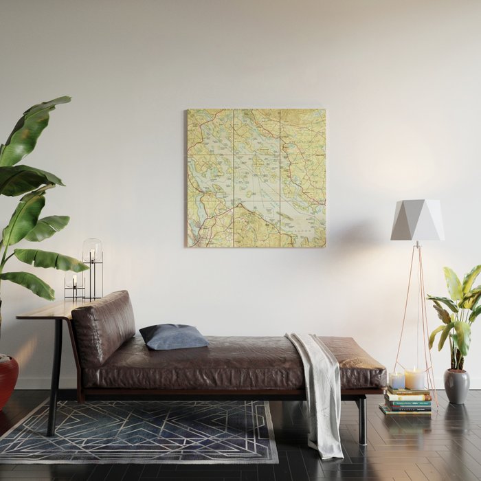 Lake Winnipesaukee Map (1986) Wood Wall Art Gallery Image 2