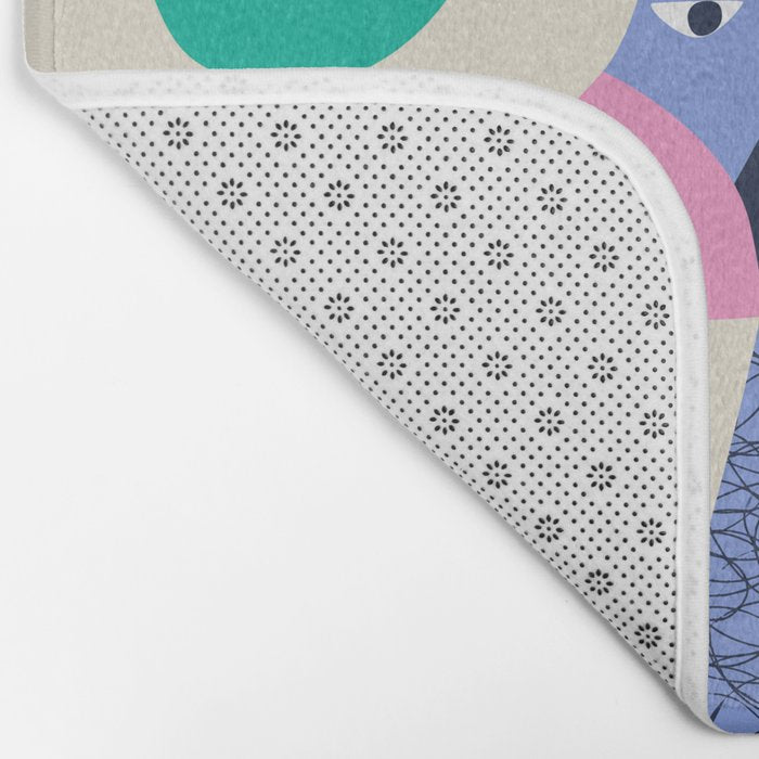 Black Bear Bath Mat Gallery Image 2