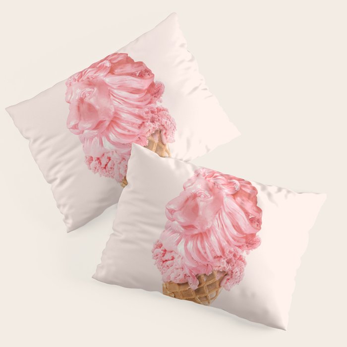 THE LION CREAM Pillow Sham Gallery Image 1