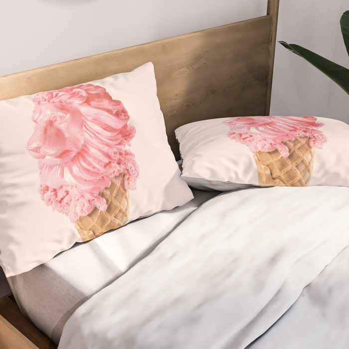 THE LION CREAM Pillow Sham Gallery Image 2