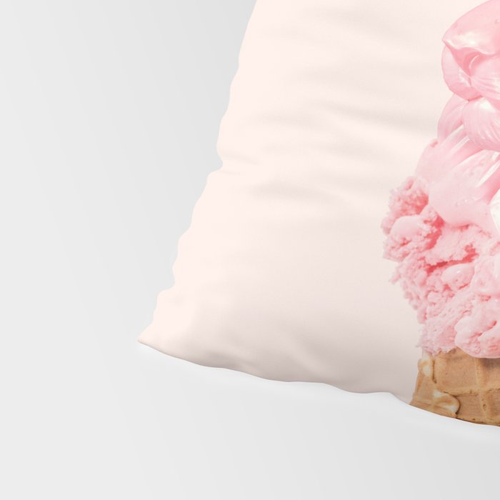 THE LION CREAM Pillow Sham Gallery Image 4