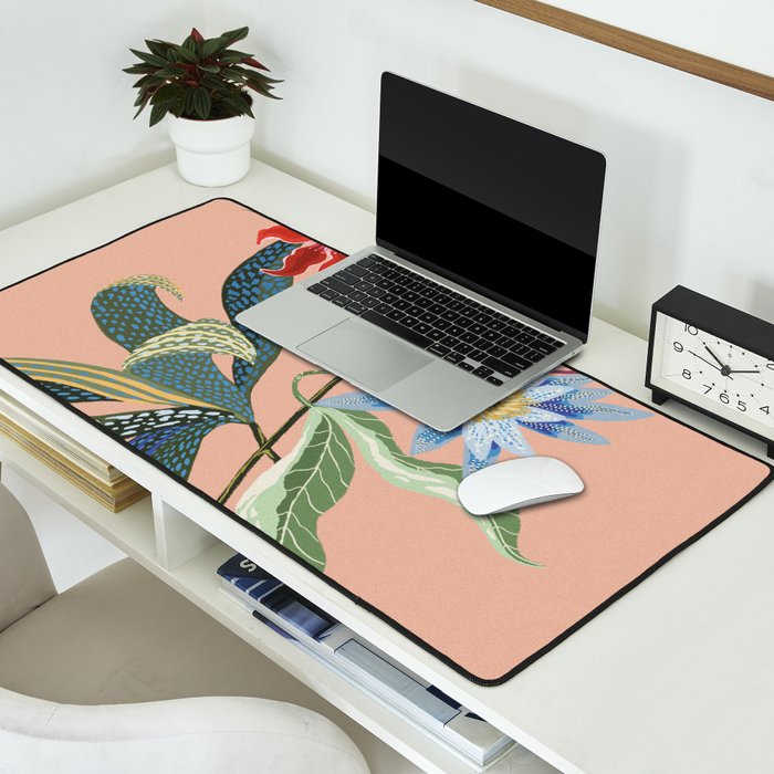 Bee Lunch Desk Mat Gallery Image 2