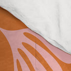 Pink and Orange Wispy Leaves Contemporary Abstract Pattern Comforter Gallery Image 4