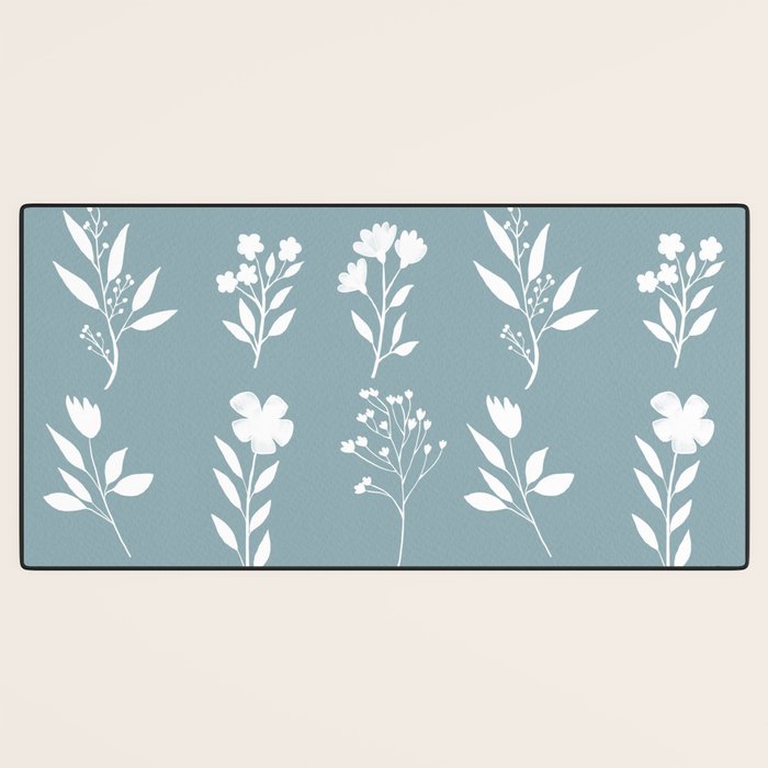 White Flower Pattern_05 Desk Mat Gallery Image 3