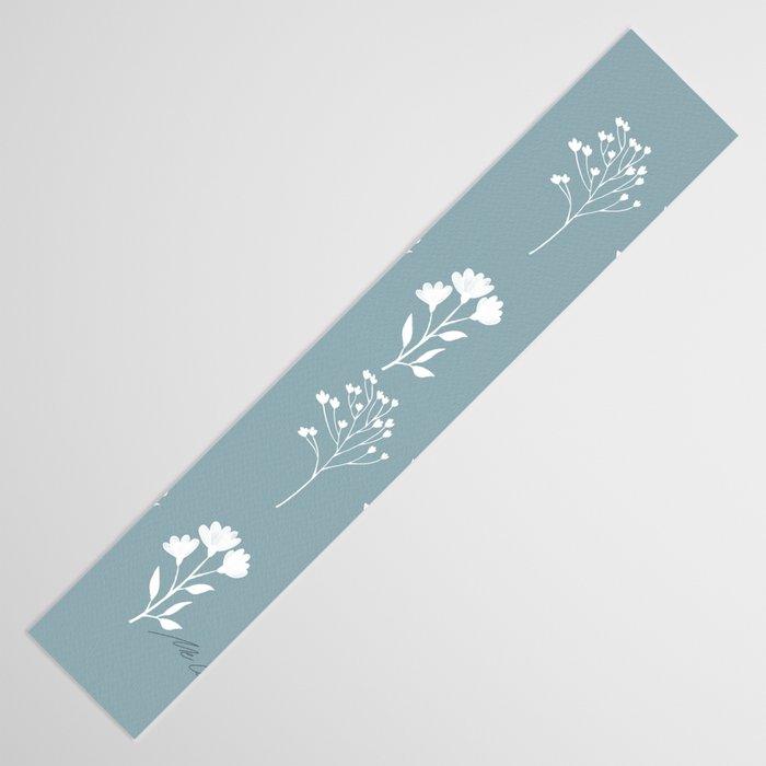 White Flower Pattern_05 Table Runner Gallery Image 3
