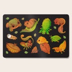 Leaf mimics Cutting Board Gallery Image 1