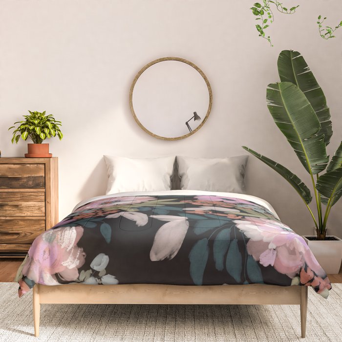 Viv Bloom Comforter Gallery Image 3