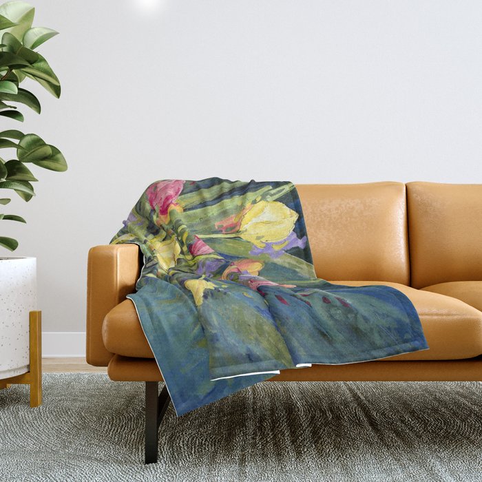 Tulip Burst Throw Blanket Gallery Image 1
