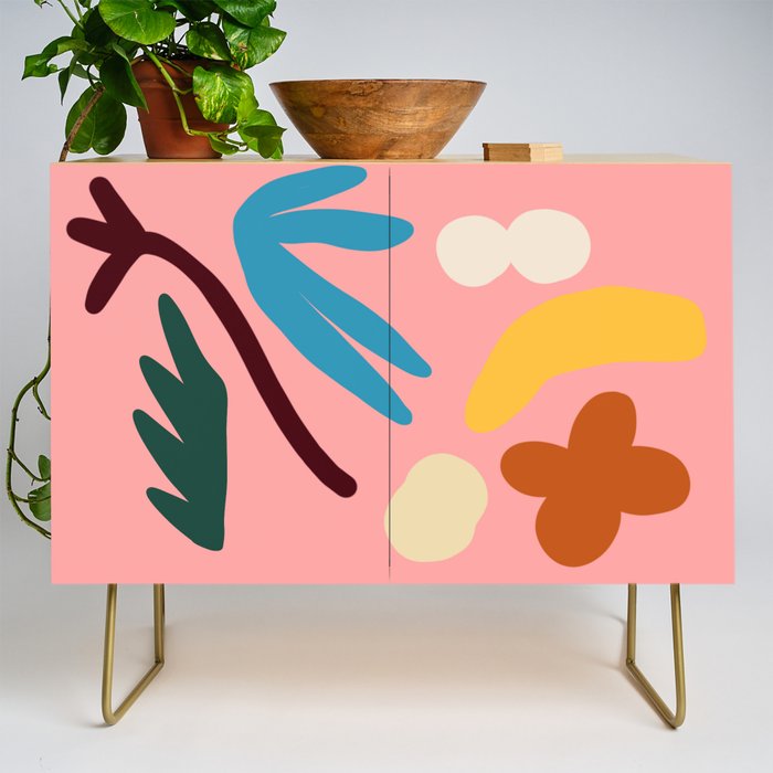 BIG FAMILY DINNER Credenza Gallery Image 1
