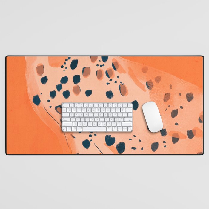 Cheetah 16 Desk Mat Gallery Image 1