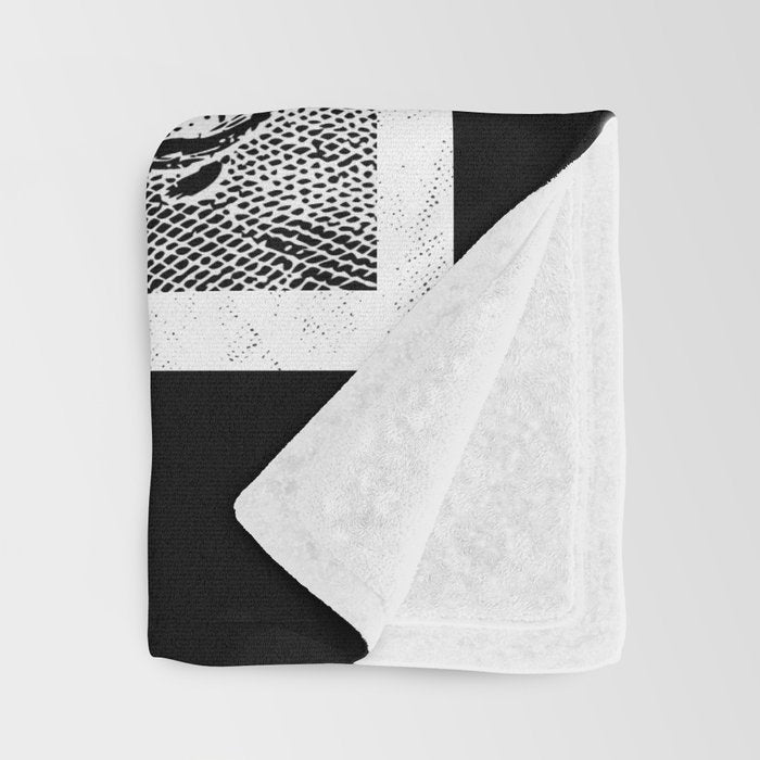 Vintage Skeleton Torso Throw Blanket Gallery Image 3