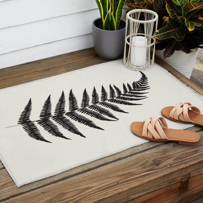 Minimal Fern Leaf Outdoor Rug Gallery Image 2