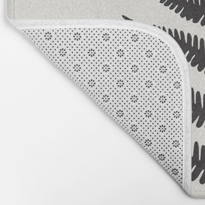 Minimal Fern Leaf Bath Mat Gallery Image 2