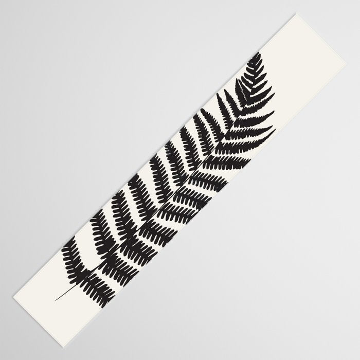 Minimal Fern Leaf Table Runner Gallery Image 3